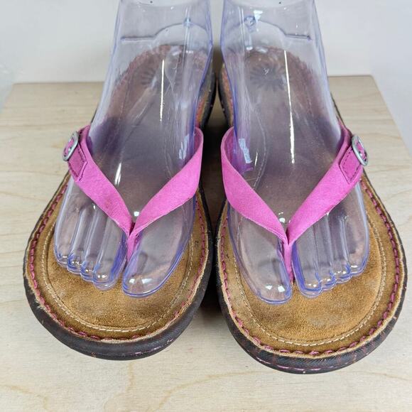 Ugg Womens Sandals Flip Flop Pink Leather Size 8 Comfort Walking - Picture 3 of 8
